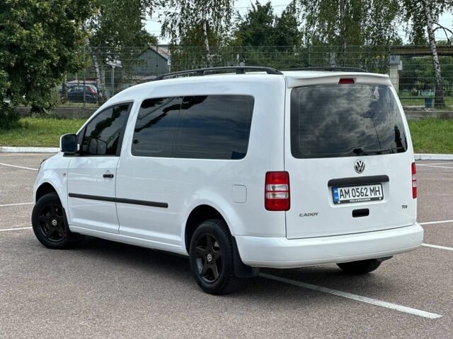 Черный Фольксваген Кадди, объемом двигателя 1.6 л и пробегом 190 тыс. км за 9500 $, фото 2 на Automoto.ua