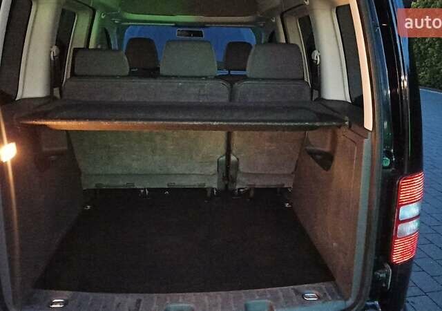 Чорний Фольксваген Кадді, об'ємом двигуна 1.6 л та пробігом 286 тис. км за 9500 $, фото 14 на Automoto.ua