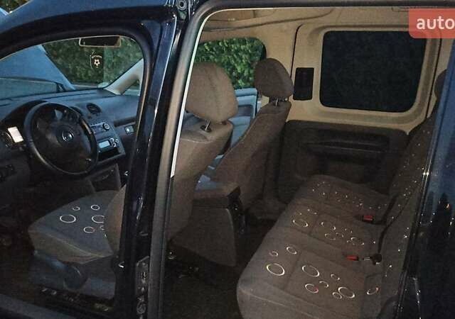 Чорний Фольксваген Кадді, об'ємом двигуна 1.6 л та пробігом 286 тис. км за 9500 $, фото 11 на Automoto.ua