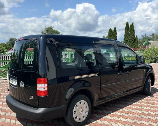 Черный Фольксваген Кадди, объемом двигателя 1.6 л и пробегом 249 тыс. км за 10199 $, фото 9 на Automoto.ua