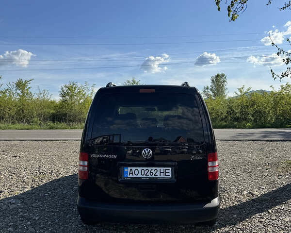Чорний Фольксваген Кадді, об'ємом двигуна 1.6 л та пробігом 220 тис. км за 9100 $, фото 4 на Automoto.ua
