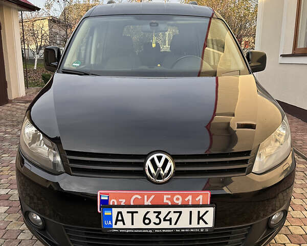 Черный Фольксваген Кадди, объемом двигателя 1.6 л и пробегом 238 тыс. км за 11300 $, фото 1 на Automoto.ua