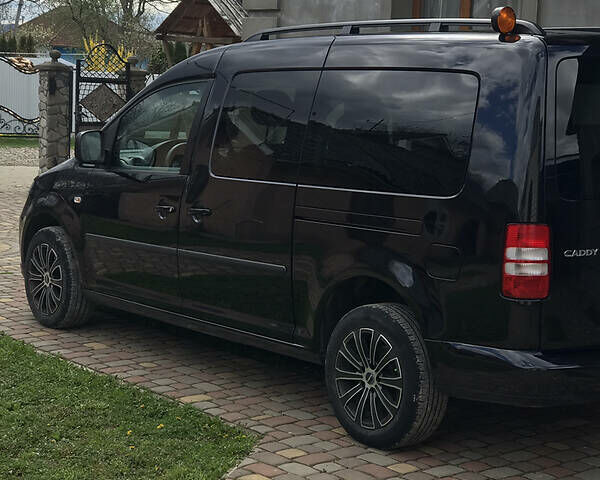 Фольксваген Кадди 2014 в Черновцах на Automoto.ua Черный Фольксваген Кадди, объемом двигателя 1.6 л и пробегом 238 тыс. км за 13300 $, фото 7 на Automoto.ua