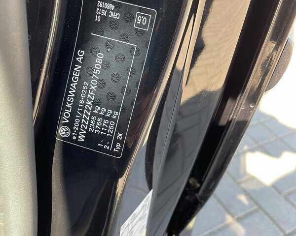 Черный Фольксваген Кадди, объемом двигателя 2 л и пробегом 194 тыс. км за 13600 $, фото 42 на Automoto.ua