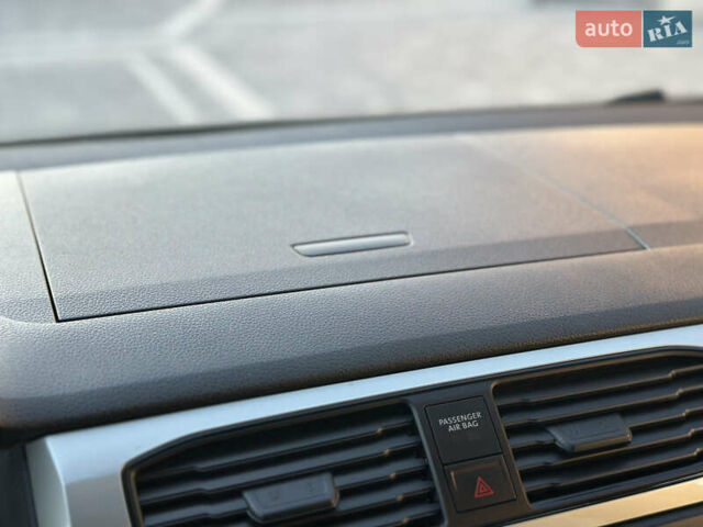 Черный Фольксваген Кадди, объемом двигателя 2 л и пробегом 192 тыс. км за 15950 $, фото 33 на Automoto.ua