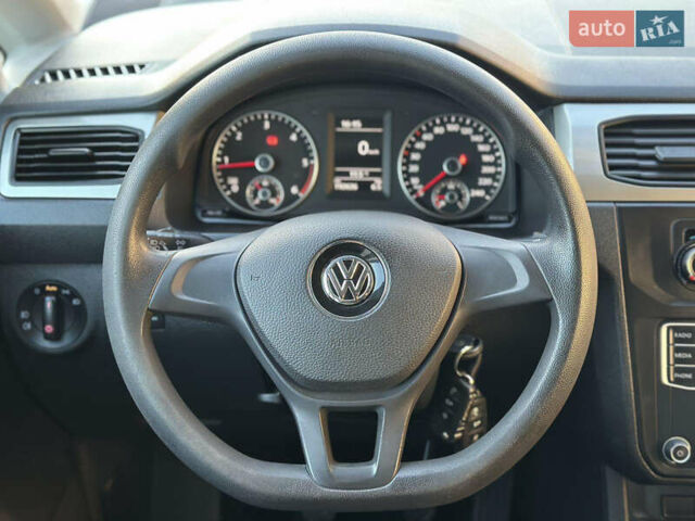 Черный Фольксваген Кадди, объемом двигателя 2 л и пробегом 192 тыс. км за 15950 $, фото 26 на Automoto.ua
