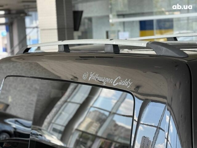 Чорний Фольксваген Кадді, об'ємом двигуна 1.6 л та пробігом 210 тис. км за 10640 $, фото 15 на Automoto.ua