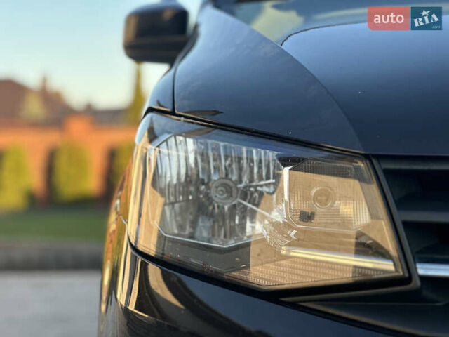 Черный Фольксваген Кадди, объемом двигателя 2 л и пробегом 192 тыс. км за 15950 $, фото 18 на Automoto.ua