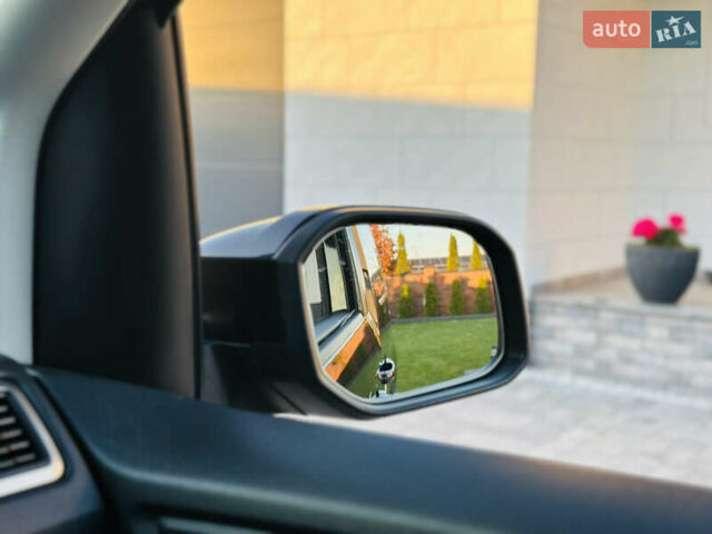 Черный Фольксваген Кадди, объемом двигателя 2 л и пробегом 192 тыс. км за 15950 $, фото 46 на Automoto.ua