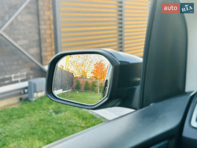 Черный Фольксваген Кадди, объемом двигателя 2 л и пробегом 192 тыс. км за 15950 $, фото 45 на Automoto.ua