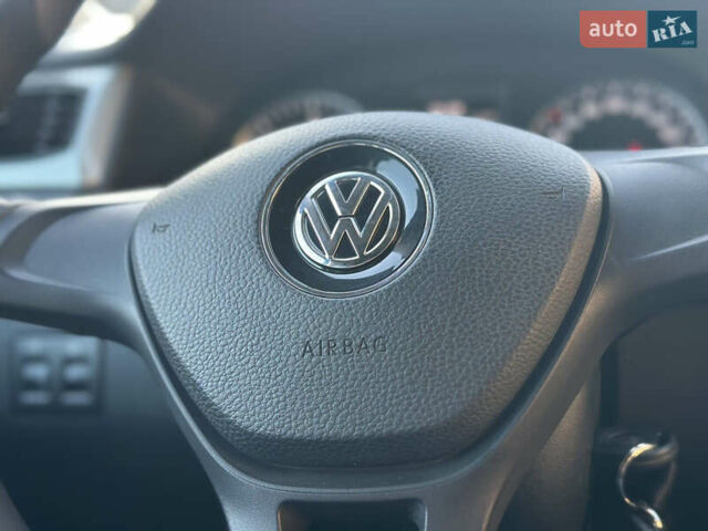 Черный Фольксваген Кадди, объемом двигателя 2 л и пробегом 192 тыс. км за 15950 $, фото 29 на Automoto.ua