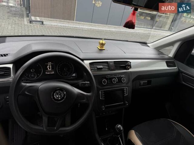 Чорний Фольксваген Кадді, об'ємом двигуна 1.97 л та пробігом 272 тис. км за 16000 $, фото 47 на Automoto.ua