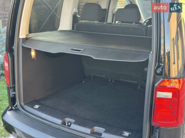 Черный Фольксваген Кадди, объемом двигателя 2 л и пробегом 192 тыс. км за 15950 $, фото 59 на Automoto.ua