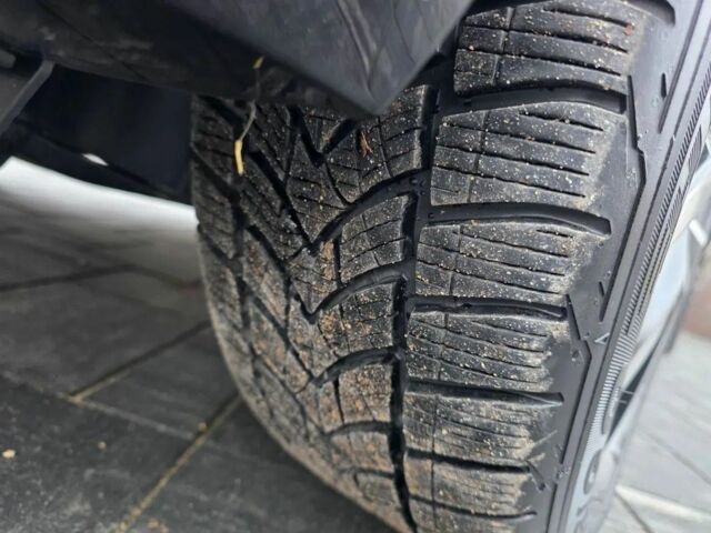 Черный Фольксваген Кадди, объемом двигателя 2 л и пробегом 247 тыс. км за 8050 $, фото 16 на Automoto.ua