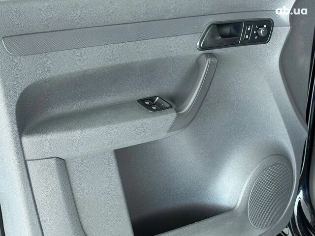 Чорний Фольксваген Кадді, об'ємом двигуна 1.6 л та пробігом 210 тис. км за 10640 $, фото 23 на Automoto.ua