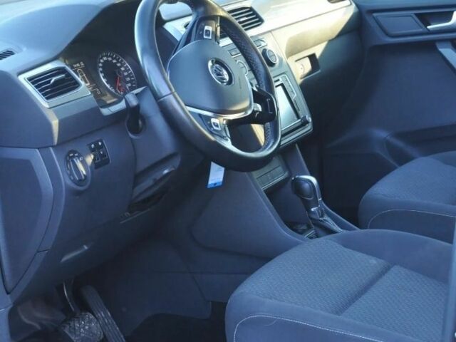 Чорний Фольксваген Кадді, об'ємом двигуна 2 л та пробігом 160 тис. км за 8900 $, фото 10 на Automoto.ua