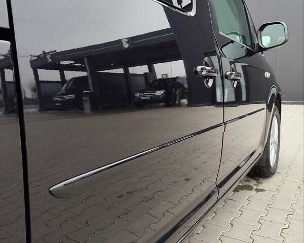 Черный Фольксваген Кадди, объемом двигателя 1.97 л и пробегом 274 тыс. км за 17800 $, фото 38 на Automoto.ua