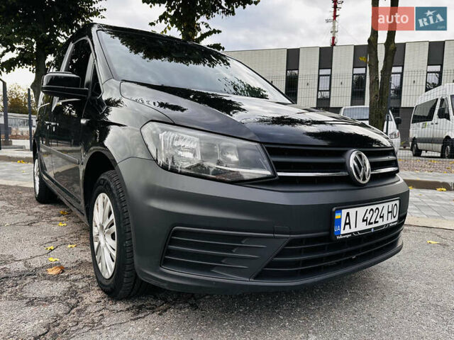 Черный Фольксваген Кадди, объемом двигателя 1.97 л и пробегом 237 тыс. км за 16500 $, фото 1 на Automoto.ua