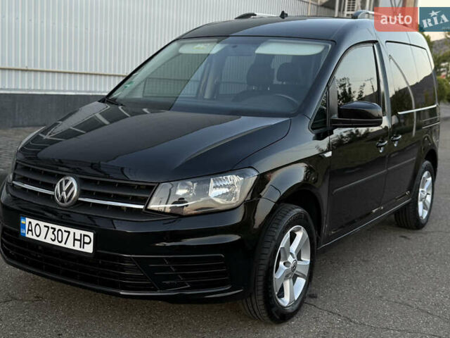 Черный Фольксваген Кадди, объемом двигателя 1.97 л и пробегом 273 тыс. км за 14200 $, фото 1 на Automoto.ua
