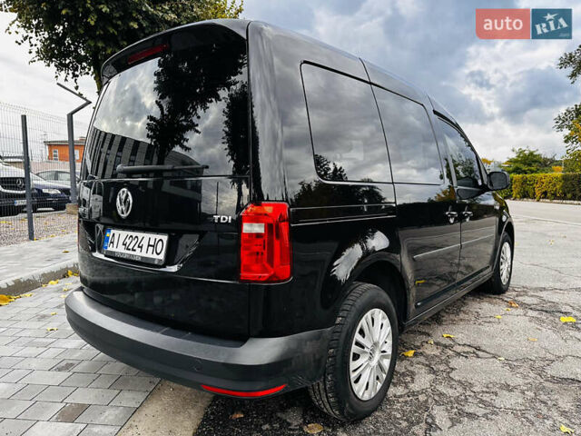 Черный Фольксваген Кадди, объемом двигателя 1.97 л и пробегом 237 тыс. км за 16500 $, фото 6 на Automoto.ua