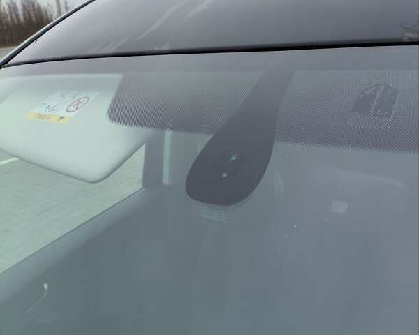 Черный Фольксваген Кадди, объемом двигателя 1.97 л и пробегом 274 тыс. км за 17800 $, фото 26 на Automoto.ua