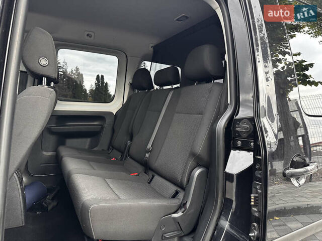 Черный Фольксваген Кадди, объемом двигателя 1.97 л и пробегом 237 тыс. км за 16500 $, фото 21 на Automoto.ua