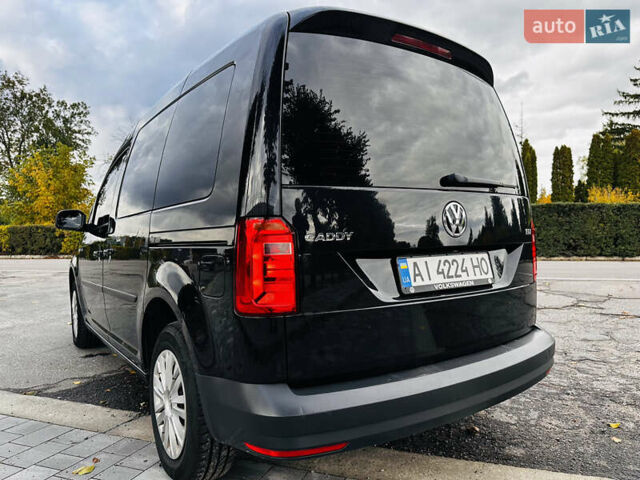 Черный Фольксваген Кадди, объемом двигателя 1.97 л и пробегом 237 тыс. км за 16500 $, фото 12 на Automoto.ua