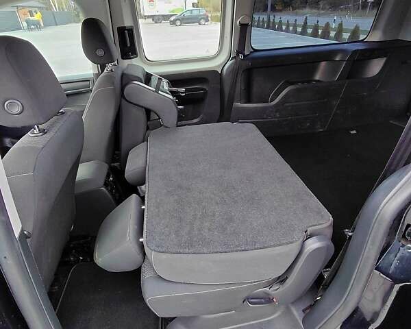 Чорний Фольксваген Кадді, об'ємом двигуна 2 л та пробігом 237 тис. км за 14800 $, фото 21 на Automoto.ua