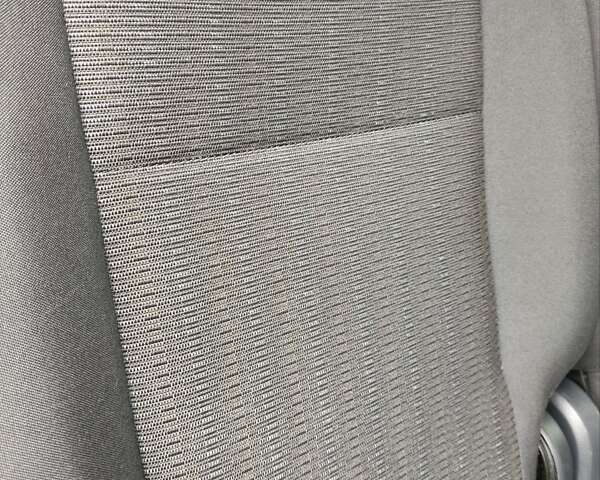 Черный Фольксваген Кадди, объемом двигателя 1.97 л и пробегом 274 тыс. км за 17800 $, фото 63 на Automoto.ua