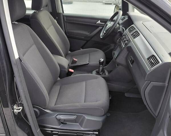 Чорний Фольксваген Кадді, об'ємом двигуна 2 л та пробігом 237 тис. км за 14800 $, фото 17 на Automoto.ua