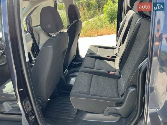 Черный Фольксваген Кадди, объемом двигателя 1.97 л и пробегом 230 тыс. км за 17800 $, фото 5 на Automoto.ua