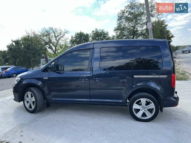 Черный Фольксваген Кадди, объемом двигателя 1.97 л и пробегом 230 тыс. км за 17800 $, фото 17 на Automoto.ua