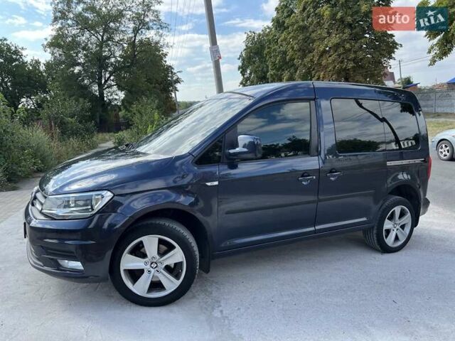 Черный Фольксваген Кадди, объемом двигателя 1.97 л и пробегом 230 тыс. км за 17800 $, фото 19 на Automoto.ua