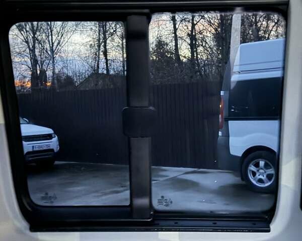 Черный Фольксваген Кадди, объемом двигателя 1.97 л и пробегом 138 тыс. км за 19950 $, фото 30 на Automoto.ua