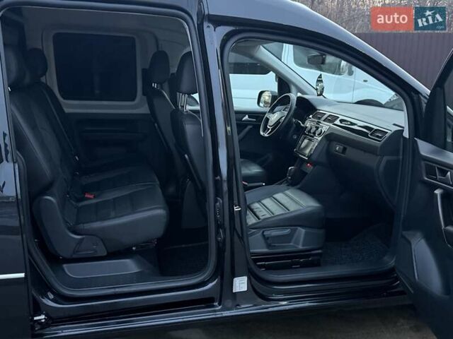 Черный Фольксваген Кадди, объемом двигателя 1.97 л и пробегом 138 тыс. км за 19950 $, фото 31 на Automoto.ua