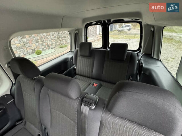 Чорний Фольксваген Кадді, об'ємом двигуна 1.4 л та пробігом 277 тис. км за 16300 $, фото 48 на Automoto.ua