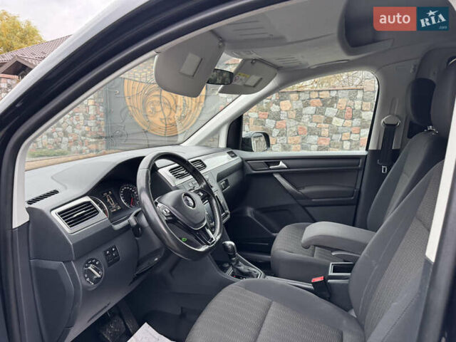 Чорний Фольксваген Кадді, об'ємом двигуна 1.4 л та пробігом 277 тис. км за 16300 $, фото 40 на Automoto.ua