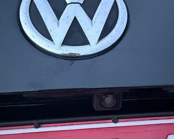 Черный Фольксваген Кадди, объемом двигателя 1.97 л и пробегом 138 тыс. км за 19950 $, фото 29 на Automoto.ua