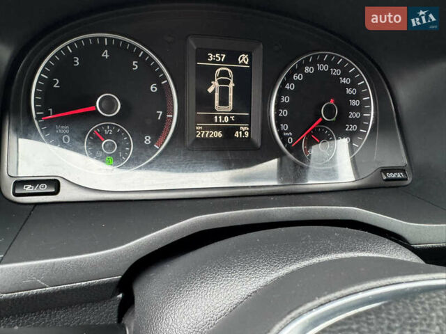 Чорний Фольксваген Кадді, об'ємом двигуна 1.4 л та пробігом 277 тис. км за 16300 $, фото 41 на Automoto.ua