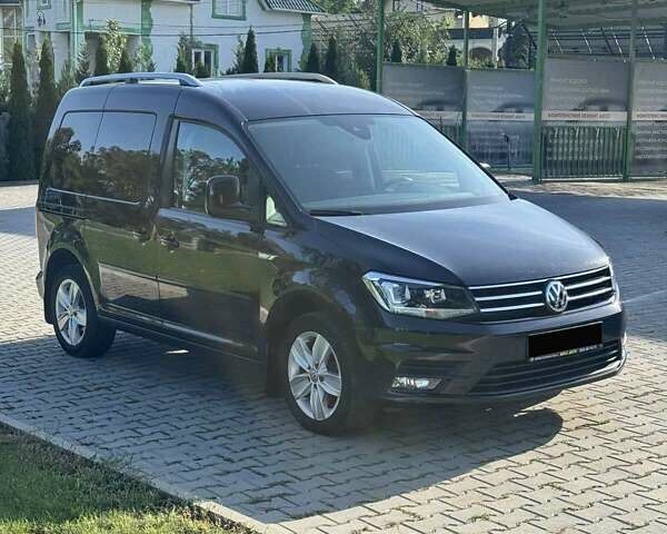 Чорний Фольксваген Кадді, об'ємом двигуна 1.97 л та пробігом 243 тис. км за 17999 $, фото 5 на Automoto.ua