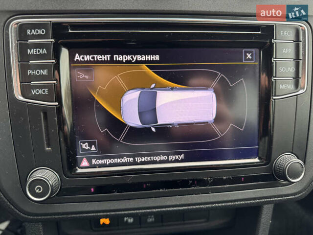 Чорний Фольксваген Кадді, об'ємом двигуна 1.4 л та пробігом 277 тис. км за 16300 $, фото 64 на Automoto.ua