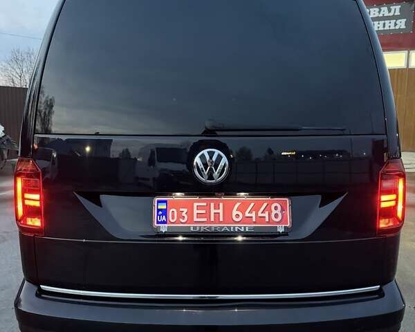 Черный Фольксваген Кадди, объемом двигателя 1.97 л и пробегом 138 тыс. км за 19950 $, фото 6 на Automoto.ua