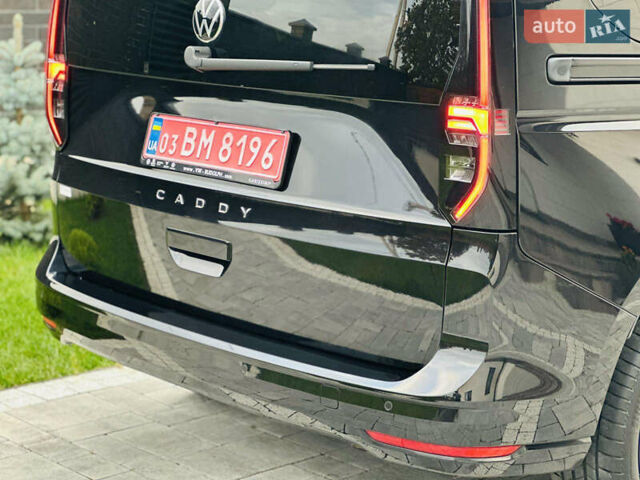 Черный Фольксваген Кадди, объемом двигателя 2 л и пробегом 155 тыс. км за 26950 $, фото 26 на Automoto.ua