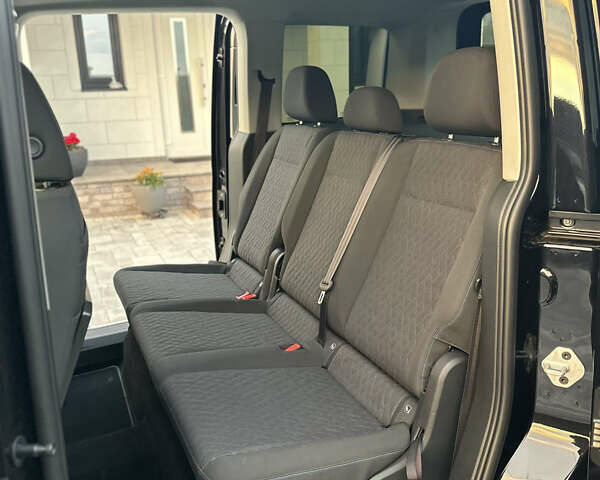 Черный Фольксваген Кадди, объемом двигателя 2 л и пробегом 155 тыс. км за 26950 $, фото 90 на Automoto.ua