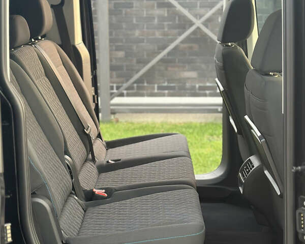 Черный Фольксваген Кадди, объемом двигателя 2 л и пробегом 155 тыс. км за 26950 $, фото 95 на Automoto.ua