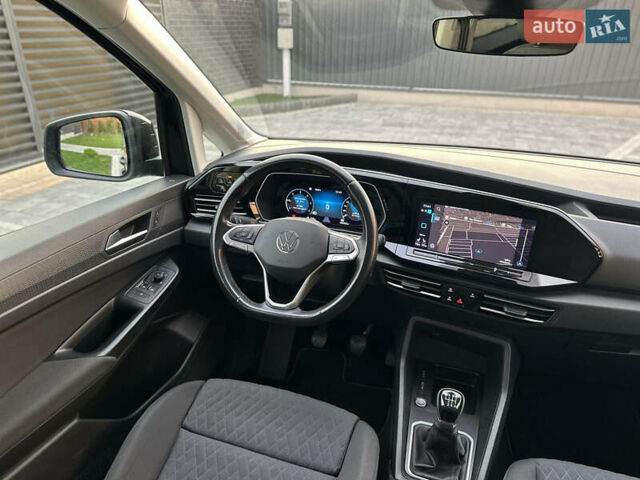 Черный Фольксваген Кадди, объемом двигателя 2 л и пробегом 155 тыс. км за 26950 $, фото 37 на Automoto.ua