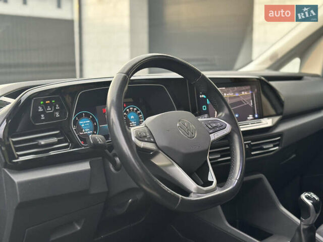 Черный Фольксваген Кадди, объемом двигателя 2 л и пробегом 155 тыс. км за 26950 $, фото 38 на Automoto.ua