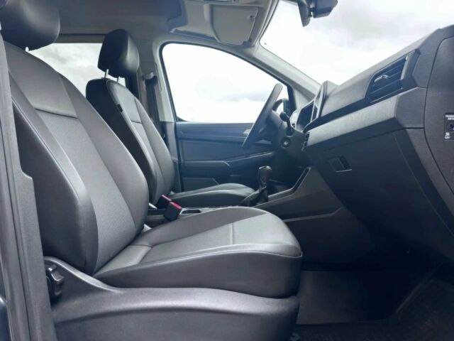 Черный Фольксваген Кадди, объемом двигателя 2 л и пробегом 21 тыс. км за 6800 $, фото 4 на Automoto.ua