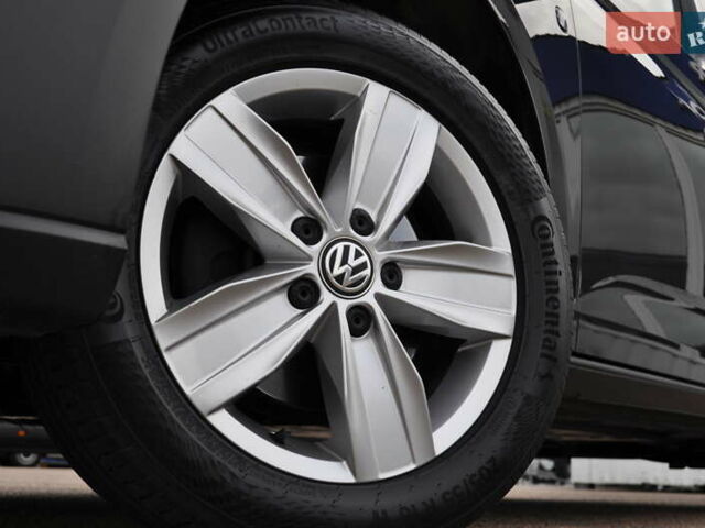 Черный Фольксваген Кадди, объемом двигателя 1.97 л и пробегом 172 тыс. км за 18500 $, фото 11 на Automoto.ua