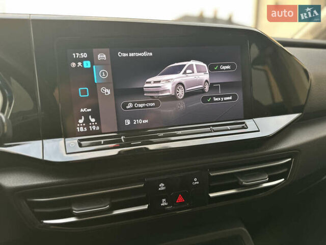 Черный Фольксваген Кадди, объемом двигателя 2 л и пробегом 155 тыс. км за 26950 $, фото 69 на Automoto.ua